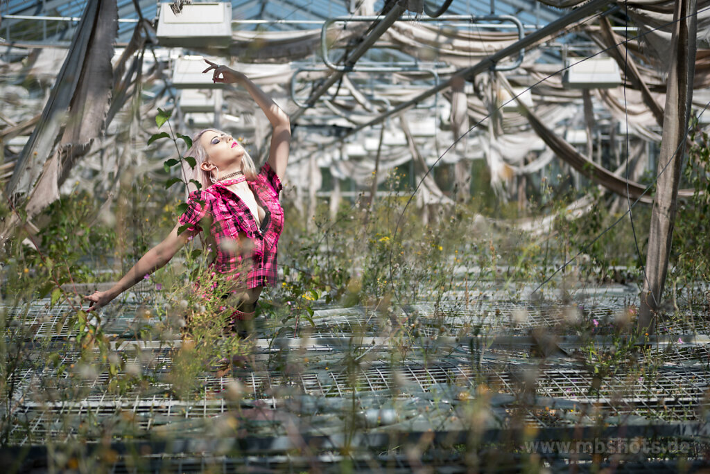 Lost Place mit Vivi